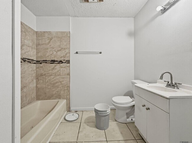 Foto del edificio - 5156 Linden St