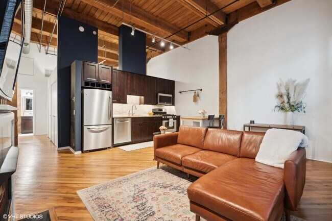 Foto del edificio - 226 N Clinton St