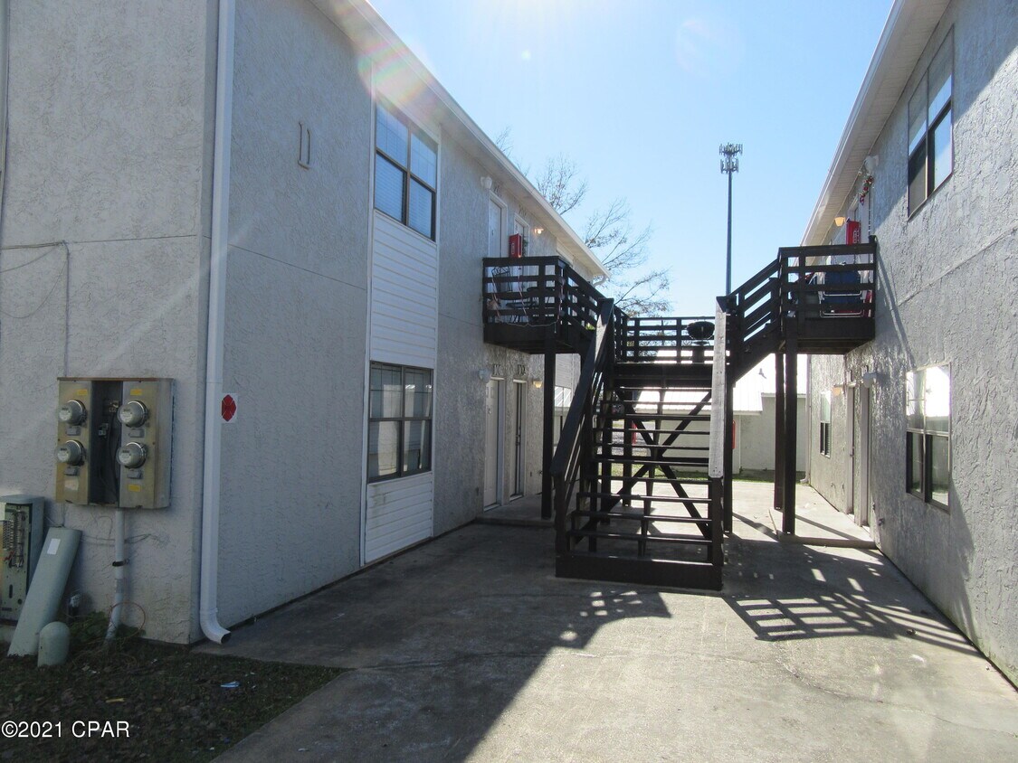 1409 Florida Ave Unit D102, Lynn Haven, FL 32444 Apartment for Rent