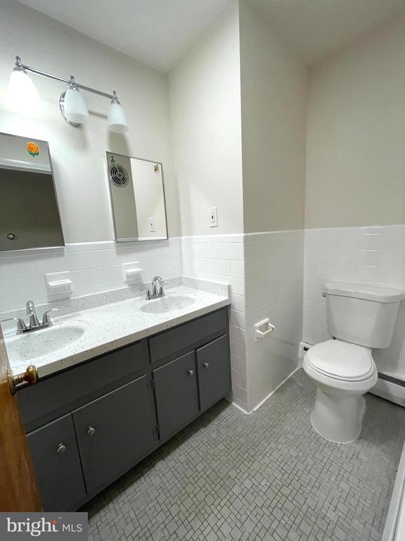 Foto del edificio - 8281 Dahlgren Rd