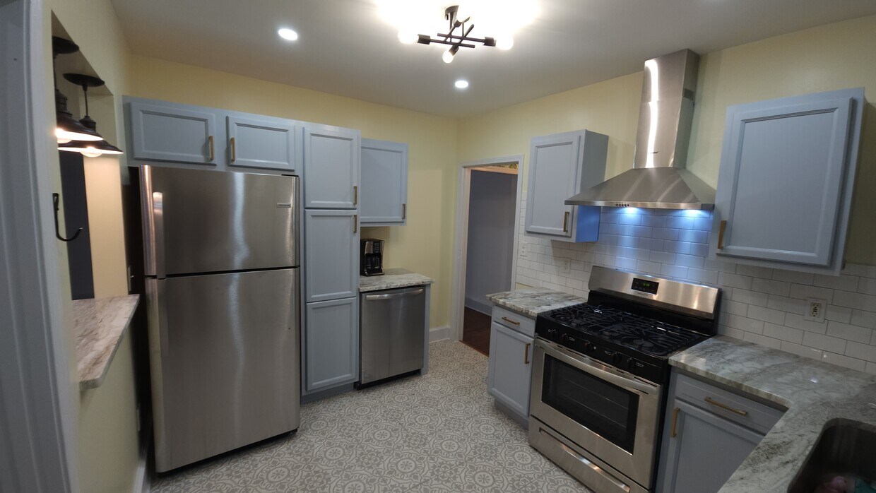 Foto principal - 2518 Lester St