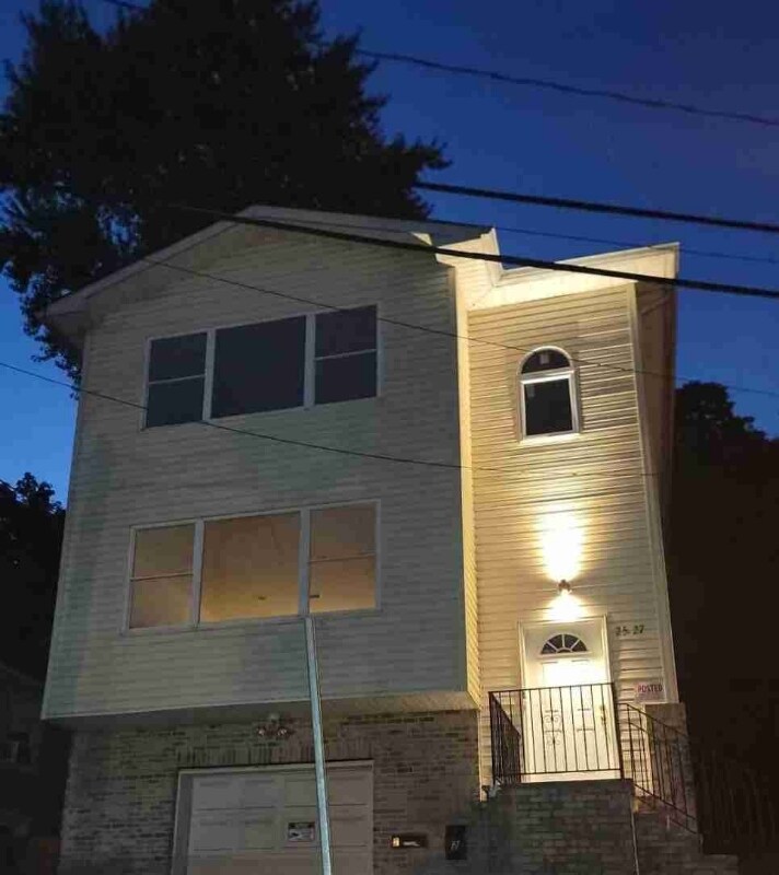 Primary Photo - 25-27 Cliff St