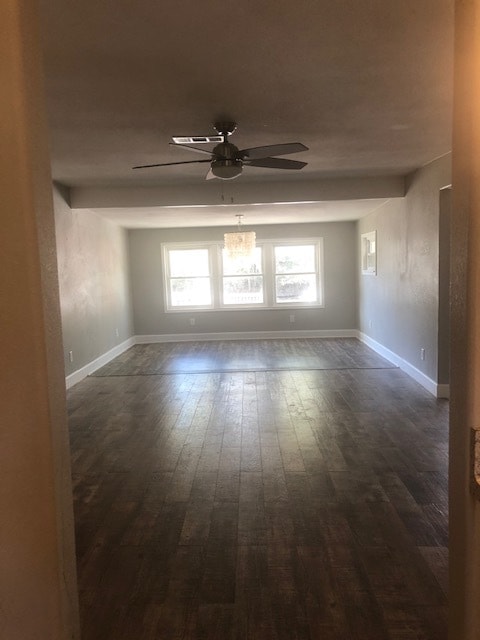 Building Photo - 3310 Oak Dr