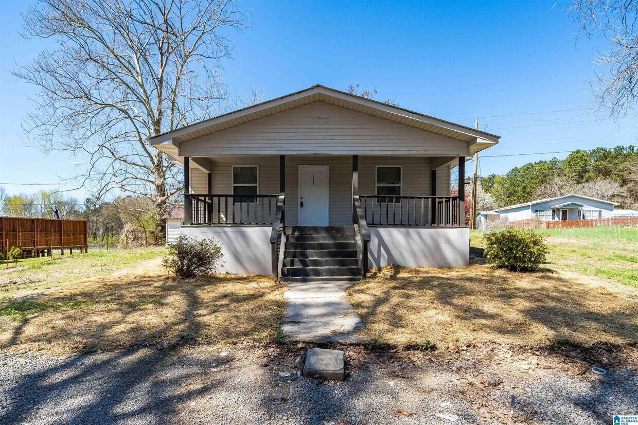 1724 Sharon Blvd, DORA, AL 35062 House Rental in DORA, AL