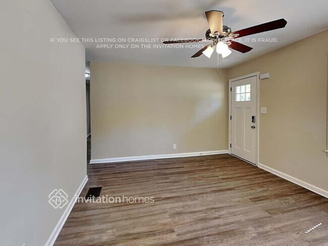Foto del edificio - 277 Rocking Hill Dr SW