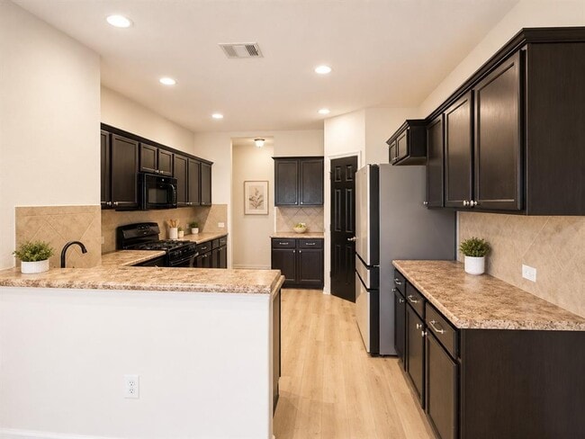 Building Photo - 202 Mossberg Ln