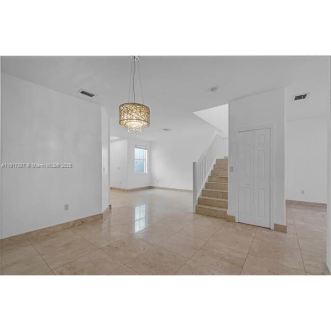 Building Photo - 8643 NW 112th Pl