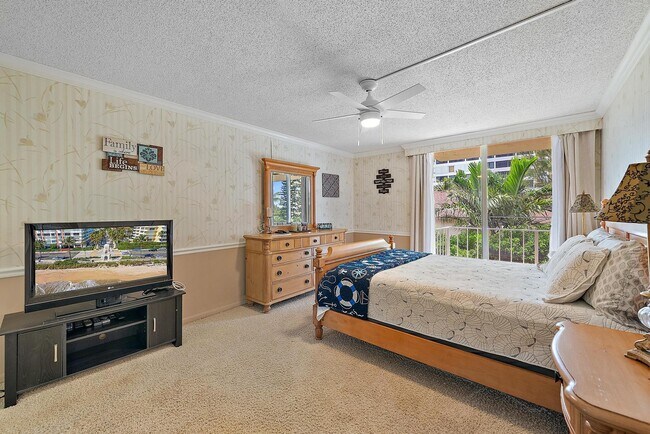Building Photo - 3575 S Ocean Blvd