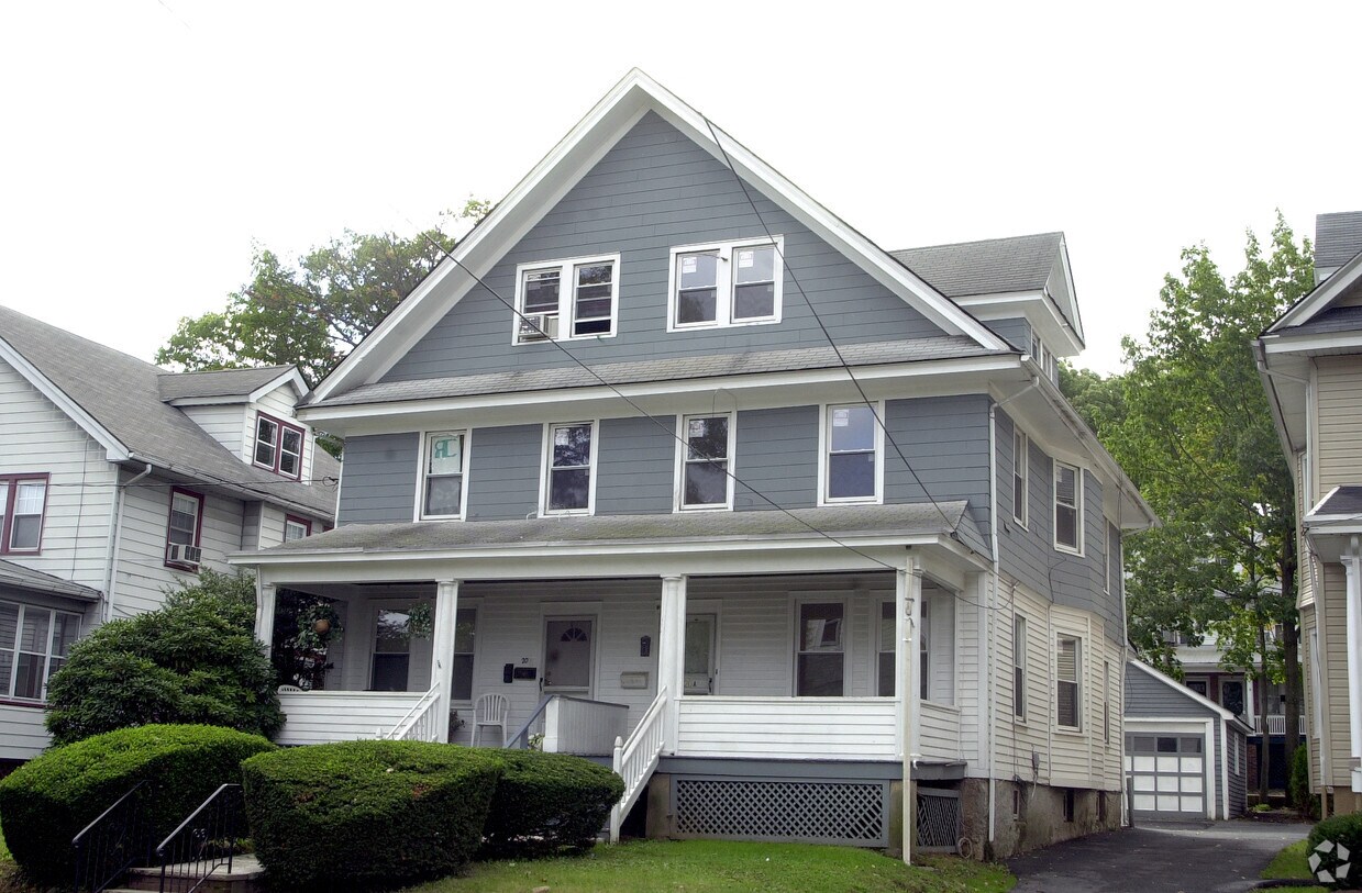 Primary Photo - 20 Walnut St