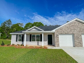 Building Photo - 105 Callaway Cres