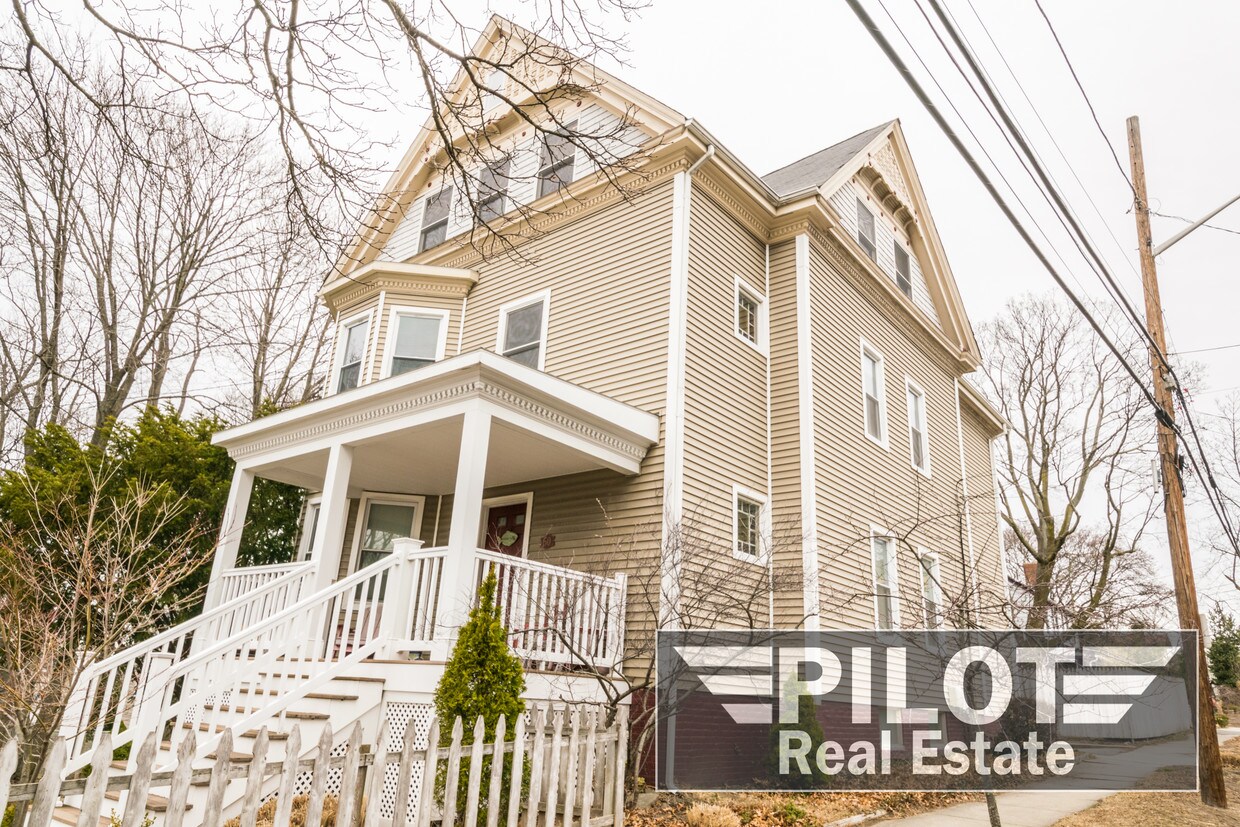 Primary Photo - 50 4th St