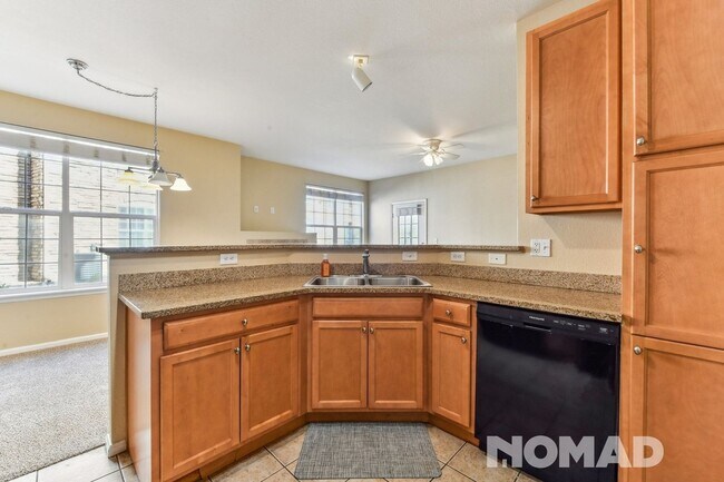 Foto del edificio - 17555 Nature Walk Tr