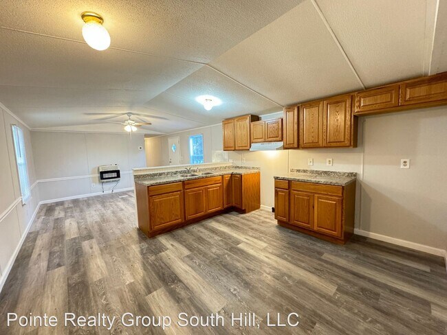 Foto del edificio - 3 br, 2 bath House - 973 Busy Bee Rd.