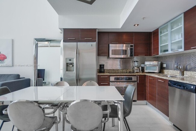 Photo - 41 SE 5th St Apartment