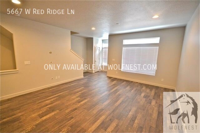 Foto del edificio - No Security Deposit Option! Incredible 3 B...