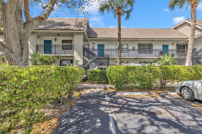 Foto del edificio - 3014 SW 21st Terrace