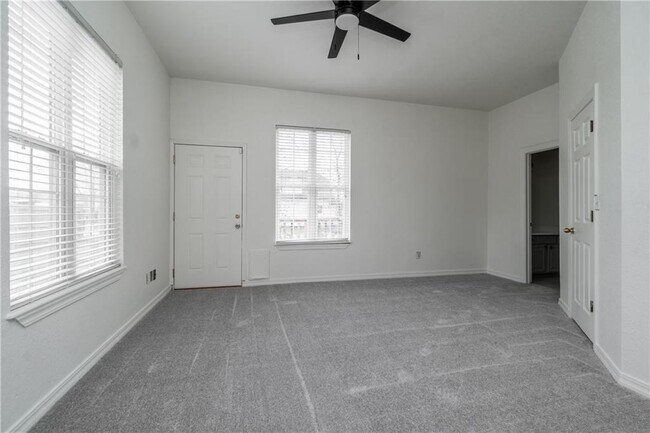 Foto del edificio - 501 2nd Ave SE
