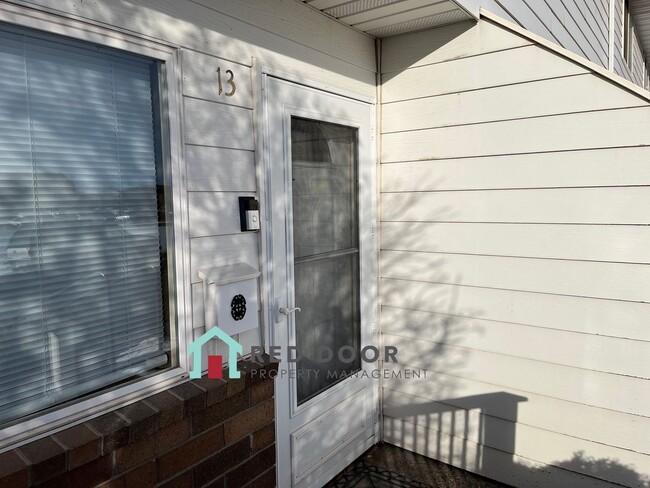 Foto del edificio - 1500 5th St NW