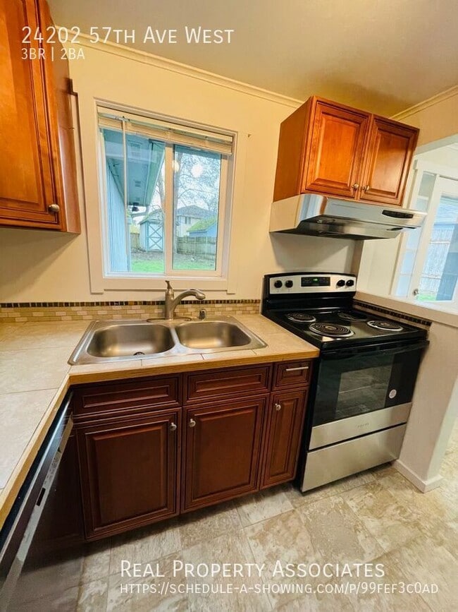 Foto del edificio - 24202 57th Ave W