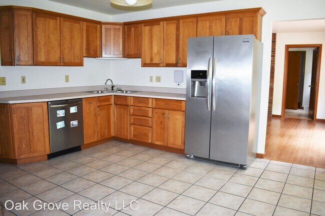 Foto del edificio - 4 br, 5 bath House - 1600 Ramsey Run Rd