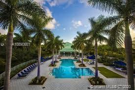 Foto principal - 5300 NW 87th Ave