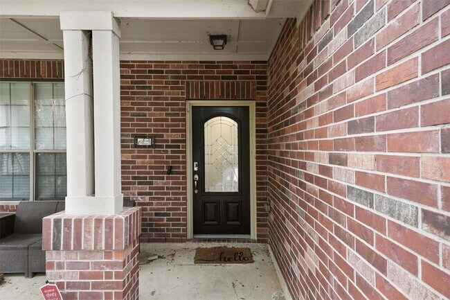 Foto del edificio - 4142 Regal Stone Ln