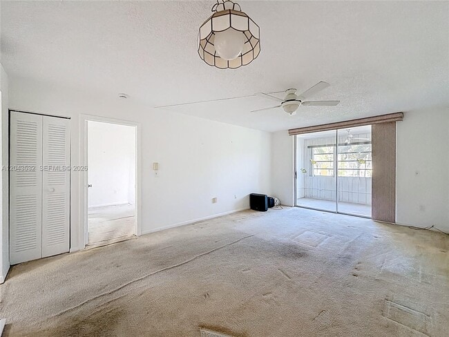 Building Photo - 6750 Royal Palm Blvd