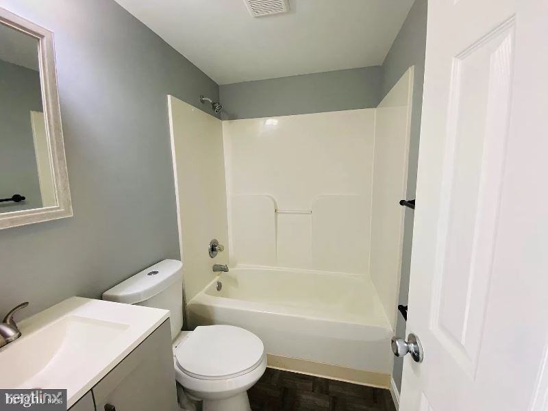 Foto principal - 2 br, 1 bath Townhome - 1616 N Calhoun Street