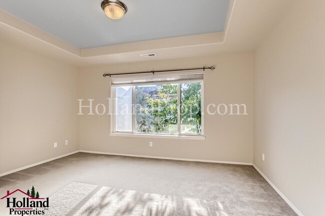 Building Photo - Attractive 3-bedroom Home in Orenco Station