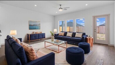 Building Photo - 1039 Great Barracuda Ln