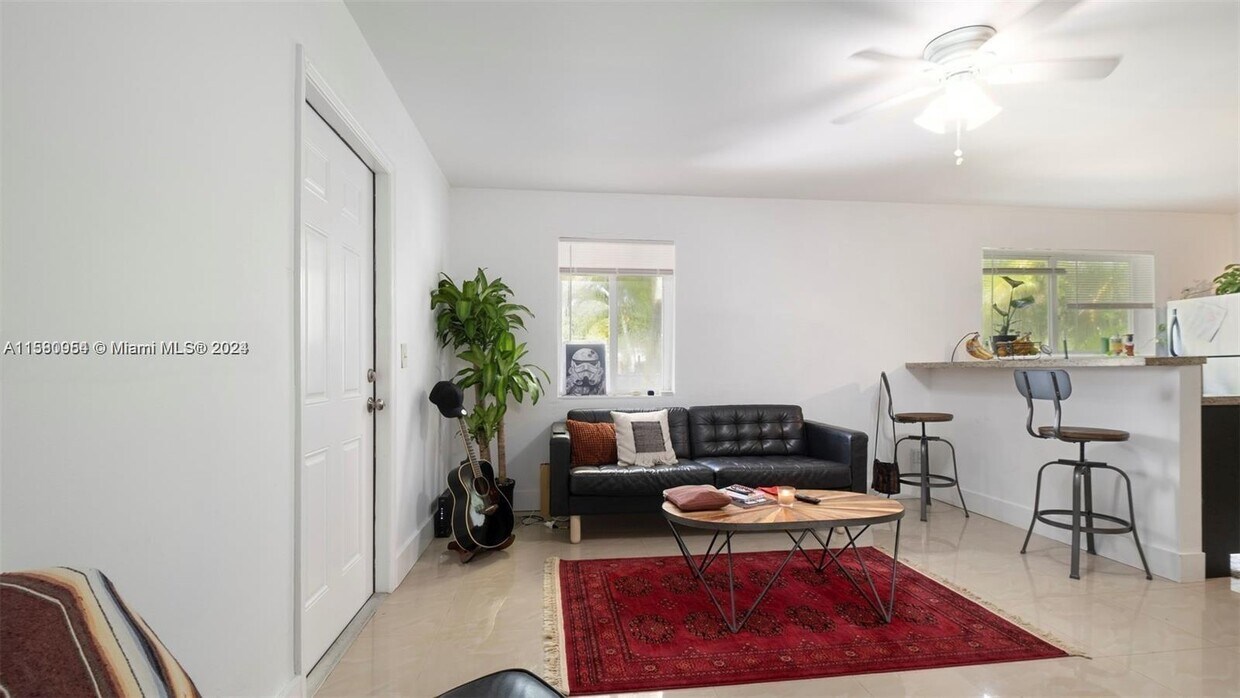 Foto del edificio - 3141 Carter St