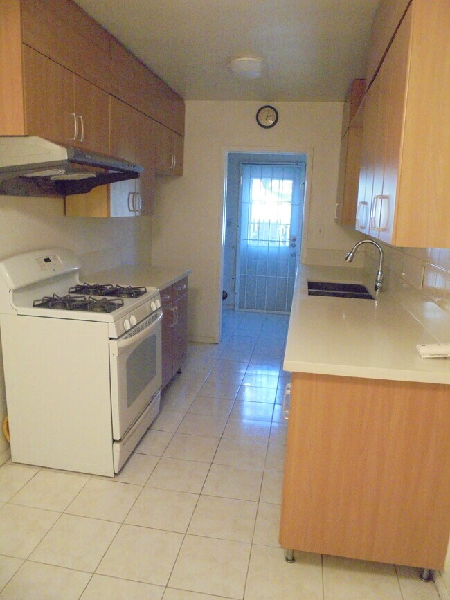 Foto del edificio - 216 N Spruce St