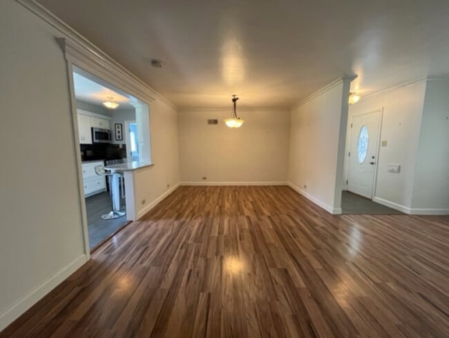 Foto del edificio - 3840 Howard Ave