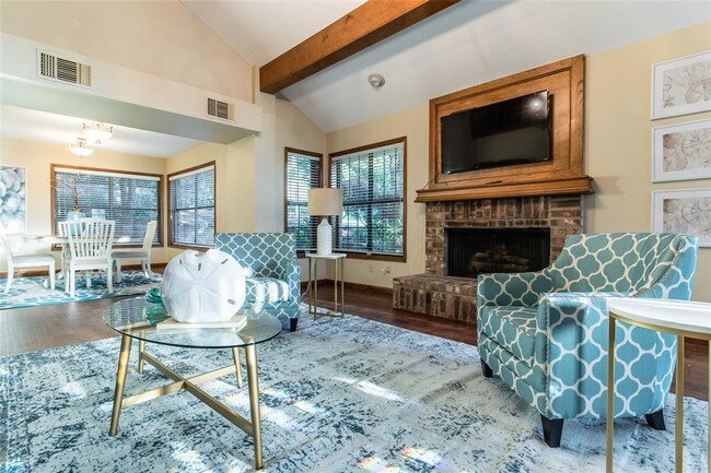 Foto del edificio - 2407 Winding Hollow Ln