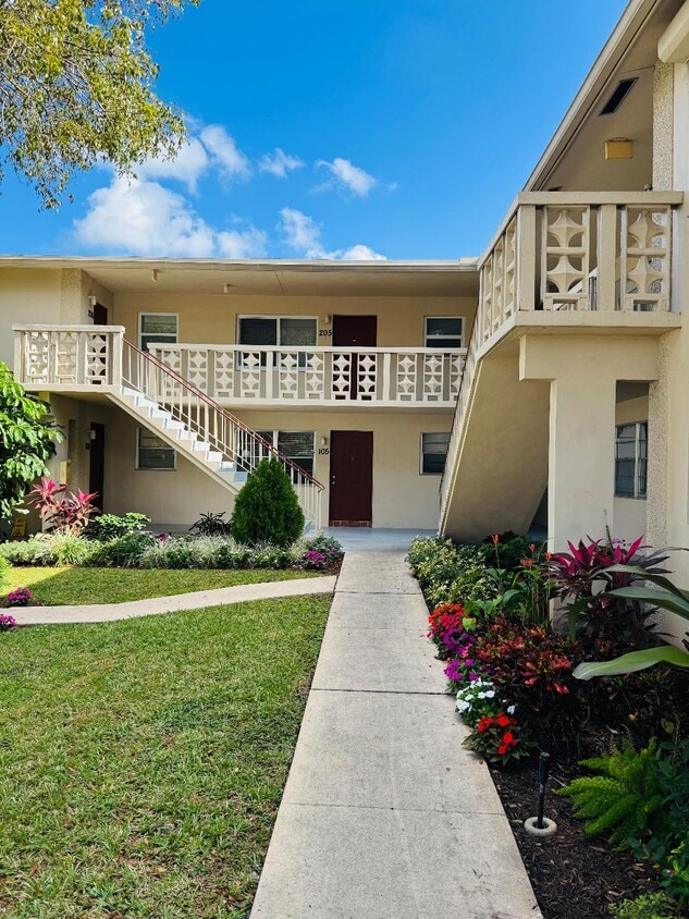 Photo - 606 S Center St (Lake Worth, FL)