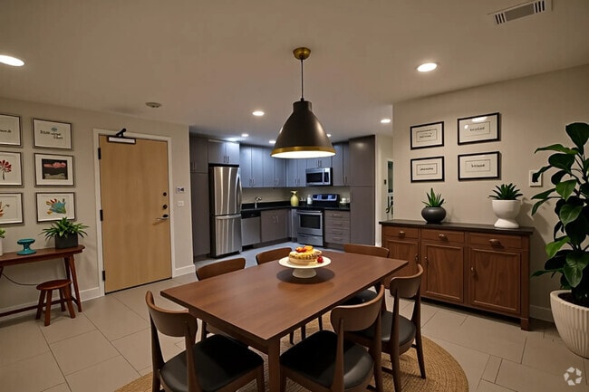 Building Photo - 557-559 Columbus Ave. Unit B-3