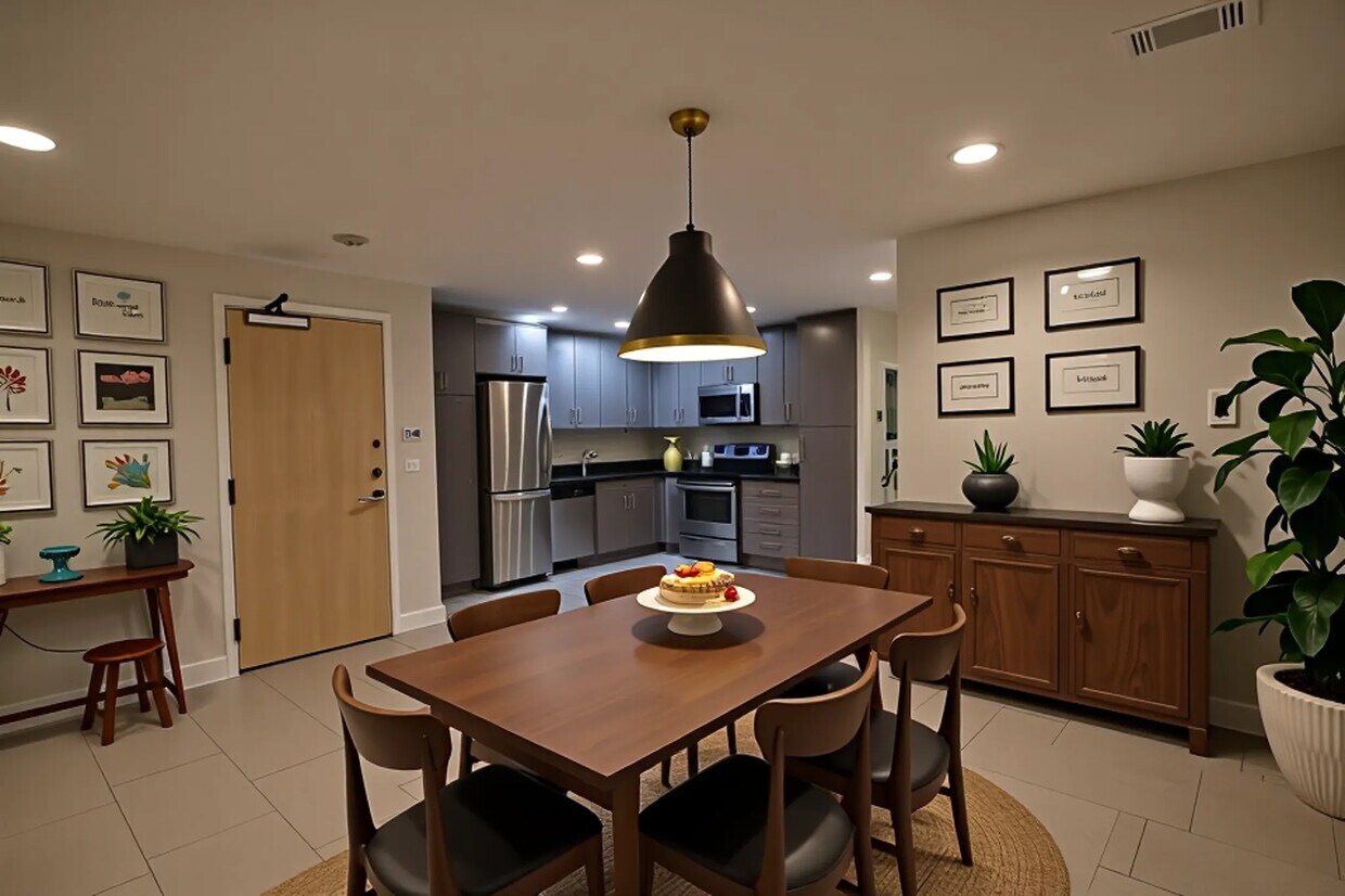 Foto principal - 557 Columbus Ave