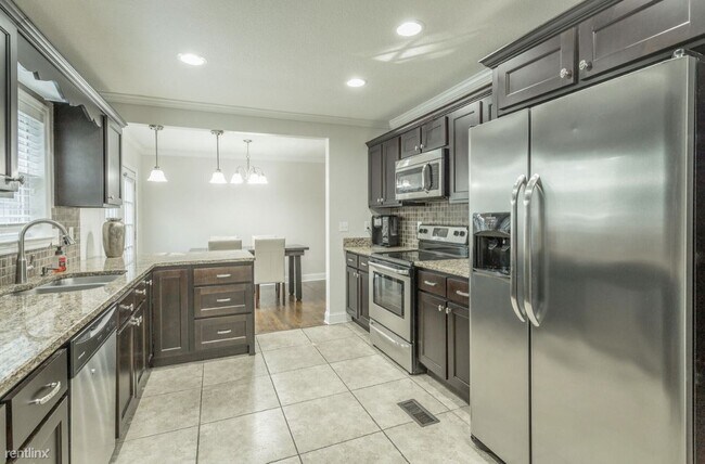 Building Photo - 3 br, 2 bath House - 4800 Maryland Drive
