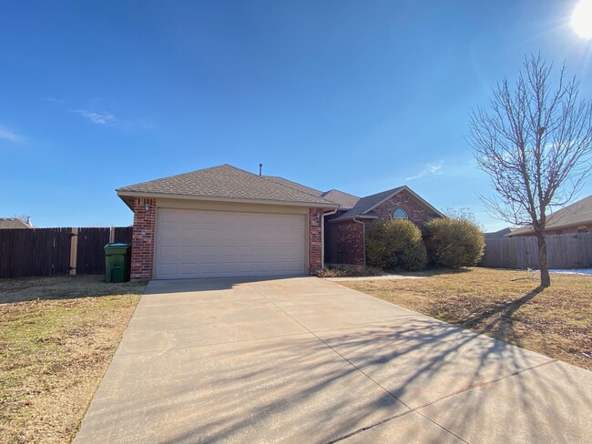 Building Photo - 812 Liberty Mesa Ct