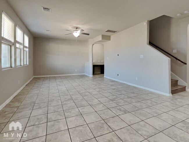 Foto del edificio - 11335 Decidedly