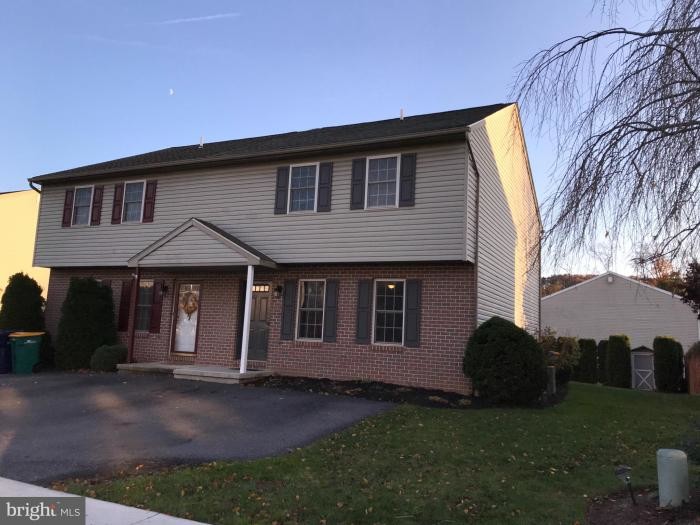 Primary Photo - 3 bedroom in Reading PA 19608