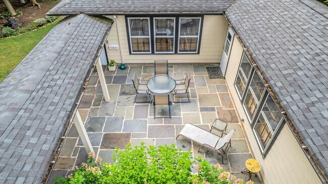 Fotografía del edificio - 82 Winsor Pl