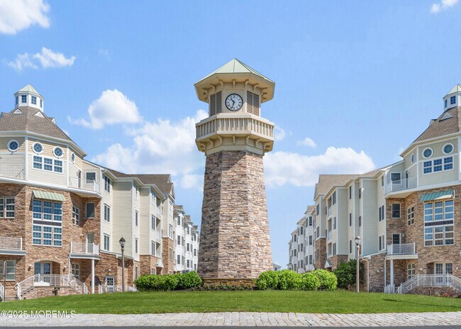 Building Photo - 33 Cooper Ave