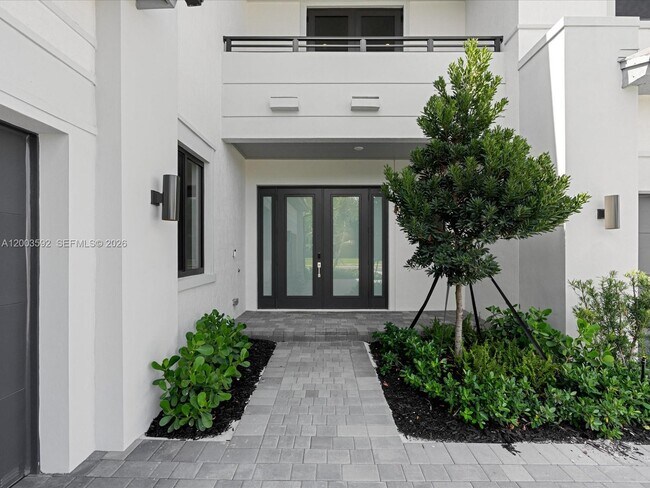 Foto del edificio - 19602 NE 14th Ct