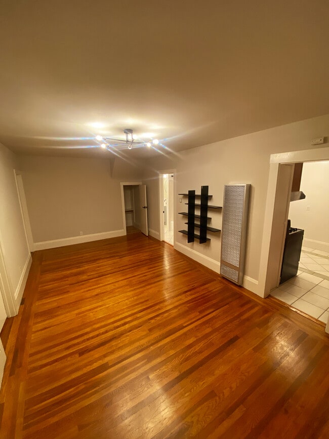 Photo - 315 E 15th St Apartment