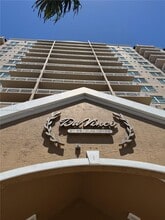 Building Photo - 2665 SW 37th Ave