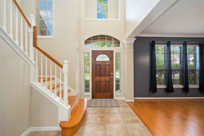 Foto del edificio - 707 Lytton Springs Way