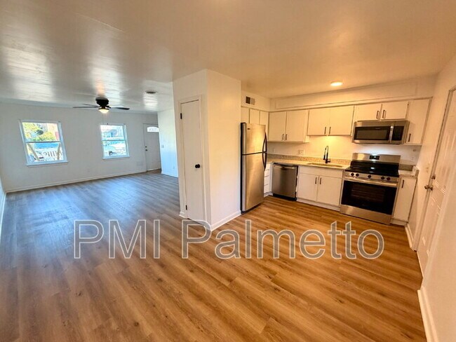 Foto del edificio - 1232 Grove Park Ln