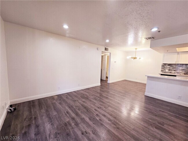 Building Photo - 4200 S Valley View Blvd