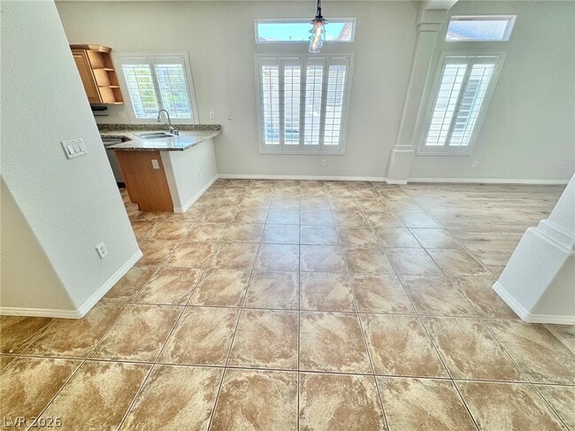 Building Photo - 4421 N Prospect Hill Ct